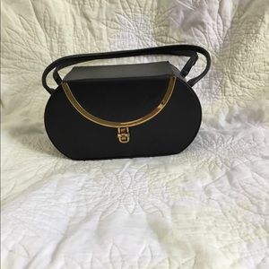 Very Vintage Handbag Black